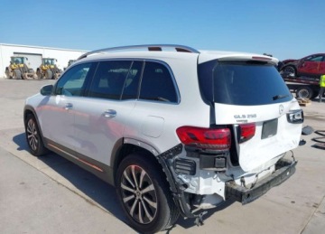 Mercedes GLB SUV 2.0 250 224KM 2021 Mercedes-Benz GLB 2021r., Glb 250, 2L, od ubezpieczalni 2.0 Benzyna 224KM, zdjęcie 3