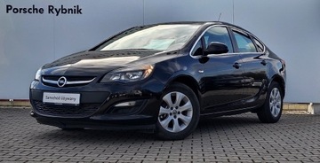 Opel Astra J Sedan 1.4 Turbo ECOTEC 140KM 2018 Opel Astra 1.4T LPG 140KM SalonPL Alarm Tempomat C