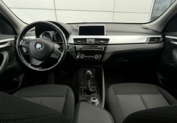 BMW X1 F48 Crossover Plug-In 1.5 25e 220KM 2021 BMW X1 xDrive Plug-In PDC Automat Led Navi Tempomat FV23 1.5, zdjęcie 19