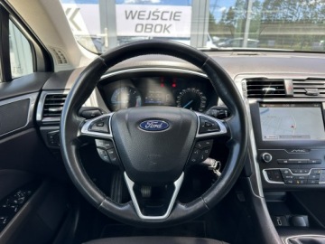 Ford Mondeo V Kombi 2.0 TDCi 150KM 2019 Ford Mondeo SW Kamera, Navi, Grzane fotele i Szyba, zdjęcie 16
