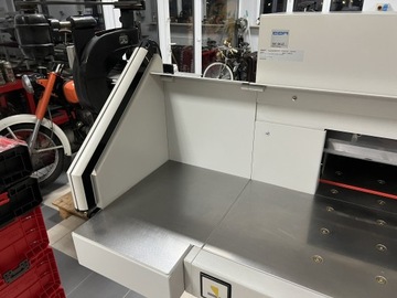 Гильотина для резки бумаги EBA 551-06 LT