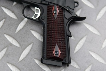 Рукоятка для Colt M1911A1 с накладкой из дерева asg