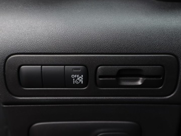 Citroen C3 Aircross  I Crossover 1.2 PureTech 131KM 2021 Citroen C3 Aircross 1.2 PureTech, Salon Polska, zdjęcie 15