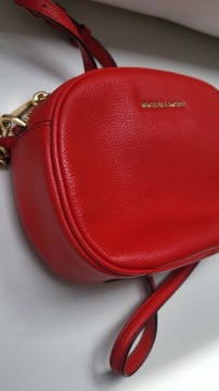 Сумка почтальон MICHAEL KORS из натуральной кожи красного цвета