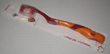 AS ROMA - SZCZOTECZKA DO ZĘBÓW - Z WŁOCH