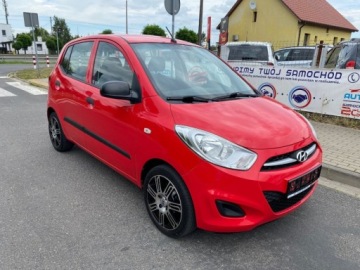 Hyundai i10 I Hatchback Facelifting 1.1 SOHC 69KM 2012 Hyundai i10 KLIMATYZACJA RADIOODTWARZACZ ALUFELGI SERWISOWANY GWARANCJA 1.1, zdjęcie 2