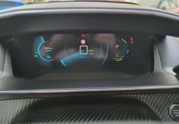 Peugeot 2008 II e-SUV Elektryczny 50kWh 136KM 2023 Peugeot 2008 e-2008 Allure Pack SalonPL Zadbany FV23 Kredyt 0 Leasing 101, zdjęcie 17
