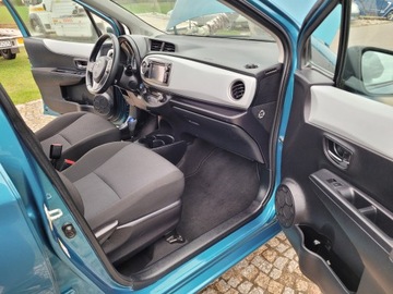 Toyota Yaris III Hatchback 5d Hybrid 100KM 2013 TOYOTA YARIS III HYBRID 1.5VVT-I AUTOMAT !!! WARTO !!!, zdjęcie 28