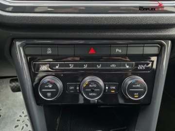 Volkswagen T-Roc I SUV 1.5 TSI ACT 150KM 2020 Volkswagen T-Roc 1.5 TSI 150KM Automat Led Virtual Kamera Cofania Gwarancja, zdjęcie 17