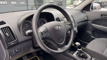 Hyundai i30 I CW Facelifting 1.4 DOHC 109KM 2011 Hyundai i30 100 Bezwypadkowy, 4 el. szyby, grzane fotele GWARANCJA, zdjęcie 35