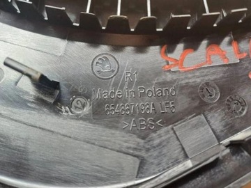KRYT DRŽÁTKA ÚCHYTU BOKU DVEŘE PRAVÝ PRAVÁ ZADNÍ SKODA SCALA 654867198A