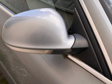 PASSAT B5 FL LD7W ZRCÁTKO PRAVÉ EVROPA