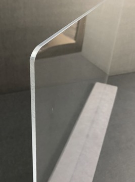 Крышка из оргстекла, защитное стекло, 100х60см, деревянный стол