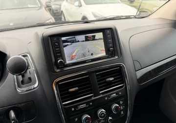 Dodge Caravan V Grand Caravan Facelifting 3.6 VVT 283KM 2016 Dodge Grand Caravan 3.6 Benz 283 KM 2016r 149.000 km Warszawa 3.6, zdjęcie 12