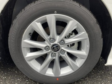 Toyota Corolla XII Sedan Facelifting 1.8 Hybrid 140KM 2025 Od ręki - Comfort 1.8 Hybrid 140KM | Tempomat adaptacyjny!, zdjęcie 10