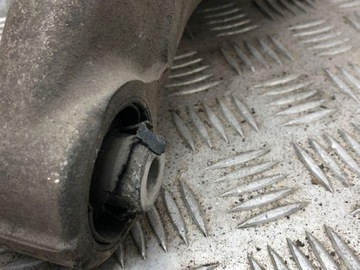 33326755990 KOLENO ZADNÍ PRAVÝ 530 XD 170 2009 BMW 5 TOURING (E61)