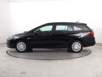 Opel Astra K Sports Tourer 1.6 CDTI 110KM 2017 Opel Astra 1.6 CDTI, Salon Polska, Klima, Tempomat, zdjęcie 2