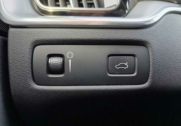 Volvo XC60 II Crossover T4 190KM 2019 Volvo XC 60 2.0 T4 190KM Gwarancja Momentum Pro Salon PL FV23 2.0 Benzyna, zdjęcie 26