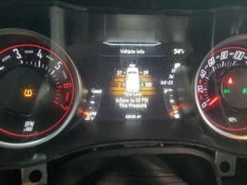 Dodge Challenger III 2019 Dodge Challenger 2019, 6.4L, RT SCAT PACK, od ubezpieczalni 6.4 Benzyna, zdjęcie 9