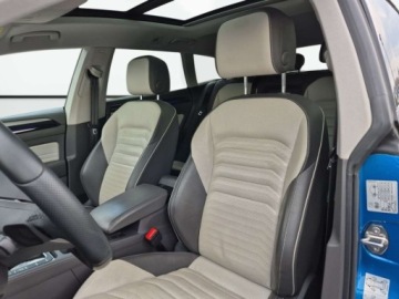 Volkswagen Arteon Fastback Facelifting 2.0 TDI SCR 150KM 2021 Volkswagen Arteon Shooting Brake PanoramaHead-up Skory Salon Polska Faktur, zdjęcie 12