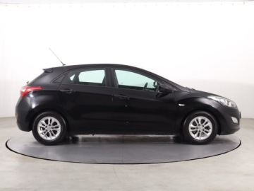 Hyundai i30 II Hatchback 3d 1.4 100KM 2013 Hyundai i30 1.4 CVVT, Klima, Parktronic, zdjęcie 5