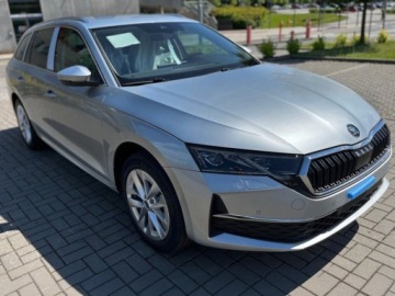 Skoda Octavia IV Kombi 2.0 TDI 150KM 2026 SKODA Octavia Edition 130 Selection 2.0 TDI DSG 150KM 2026, zdjęcie 2