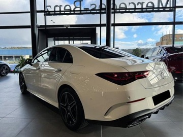 Mercedes CLA C118/X118 2025 MERCEDES-BENZ CLA 250 e AMG Line Sedan 1.3 (272KM) 2025, zdjęcie 1