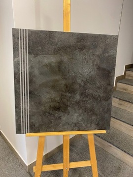 stopnice gres 60x60 grafit ryfle schody nietypowe