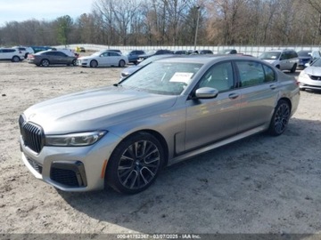 BMW Seria 7 G70 2022 BMW Seria 7 740 I 2022 3.0l 3.0 Benzyna 335KM, zdjęcie 1