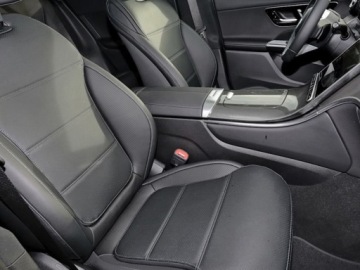 Mercedes GLC C254/X254 Coupe 2.0 220d 197KM 2025 GLC 220 d 4-Matic Avantgarde 2.0 (197KM) 2025, zdjęcie 4