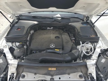 Mercedes GLC C254/X254 2022 Mercedes-Benz GLC 300 4Matic 2022 2.0l 2.0 Benzyna 255KM, zdjęcie 6