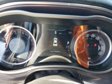 Dodge Challenger III 2018 Dodge Challenger RT 392 2018 6.4l 6.4 Benzyna 485KM, zdjęcie 9