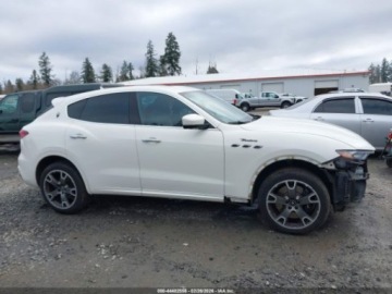 Maserati Levante 2023 Maserati Levante Modena, 2023r., 4x4, 3.0L 3.0 Benzyna 424KM, zdjęcie 4