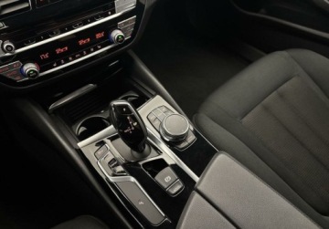 BMW Seria 5 G30-G31 Touring 518d 150KM 2019 BMW Seria 5 BMW 518d Touring, 150 KM Adaptive LED F-ra Vat 23 2.0 Diesel, zdjęcie 15