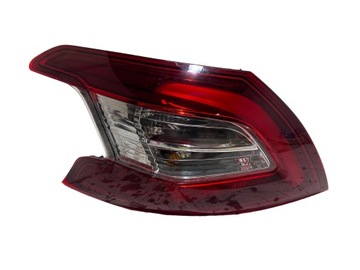LAMPA LEWA TYLNA LEWY TYŁ W BŁOTNIK LED PEUGEOT 308 II T9 HB HATCHBACK