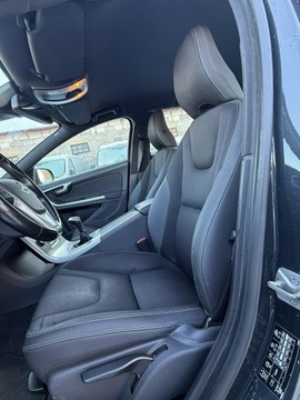 Volvo V60 I Kombi Facelifting 2.0 D4 DRIVE-E 181KM 2014 Volvo V60 2.0D4 Lift 2014r Xenon Led Nawigacja Alu, zdjęcie 14