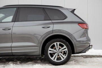 Volkswagen Touareg III SUV 3.0 V6 SCR TDI 286KM 2022 Volkswagen Touareg R-Line 3.0 TDI 286 KM Masaz Hak Salon PL Autotrade, zdjęcie 12