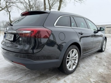 Opel Insignia I Country Tourer 2.0 CDTI Ecotec 163KM 2014 Opel Insignia Country Tourer 2.0 CDTI 163KM Navi, zdjęcie 8