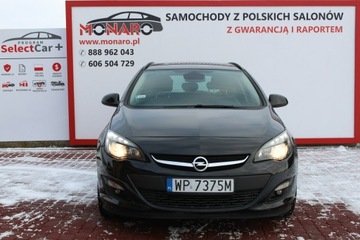 Opel Astra J Sports Tourer Facelifting 2.0 CDTI ECOTEC 165KM 2013 Opel Astra 2.0 CDTI 165KM Active Nawigacja z, zdjęcie 2