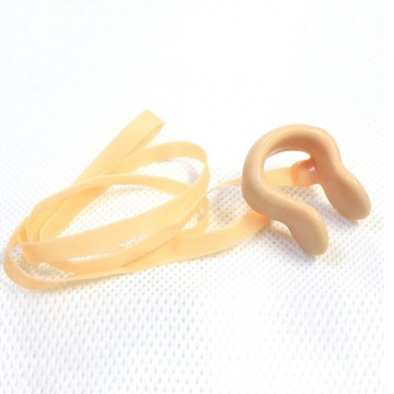 МНОГОФУНКЦИОНАЛЬНЫЙ ЗАЖИМ ДЛЯ ЗАЩИТЫ НОСА ДЛЯ ПЛАВАНИЯ