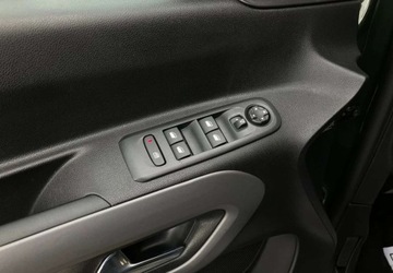 Toyota 2024 Toyota Proace City Verso Toyota Proace City Verso 1.5 D-4D Family 1.5 130KM, zdjęcie 33