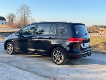 Volkswagen Touran III 1.6 TDI 115KM 2018 Volkswagen Touran RATY 1.6 TDI 7 osobowy Klimatronic Navi Zarej w PL Gwara, zdjęcie 31