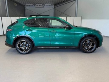 Alfa Romeo Stelvio SUV Facelifting 2023 2.0 GME Turbo 280KM 2025 ALFA ROMEO Stelvio Turbo Intensa Q4 Suv 2.0 (280KM) 2025, zdjęcie 4