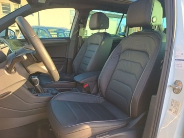 Volkswagen Tiguan II SUV Facelifting 2.0 TDI 200KM 2024 Volkswagen Tiguan FV23 bogata opcja R-linepanorama skora IQ Light Webasto, zdjęcie 10