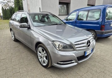 Mercedes Klasa C W204 Kombi T204 2.2 200 CDI BlueEFFICIENCY 136KM 2012 Mercedes-Benz Klasa C 2.2cdi Manual LIFT Bez rdzy Xenon NAVI Skora 2.1, zdjęcie 4