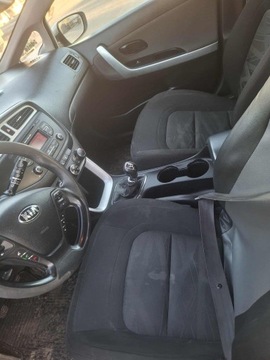 Kia Ceed II Hatchback 5d Facelifting 1.6 CRDi 110KM 2015 KIA CEE&#039;D (JD) 1.6 CRDi 110 110 KM, zdjęcie 2