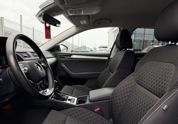 Skoda Superb III Kombi Facelifting 1.5 TSI 150KM 2022 Skoda Superb Matrix-LED Front Assist El. klapa KESSY Salon PL FVAT23, zdjęcie 23