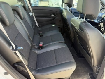 Renault Scenic III Van Facelifting 1.6 dCi eco2 130KM 2013 Renault Scenic Bose*Navi*Panorama, zdjęcie 17