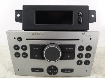 Radio+ wyświetlacz kpl Opel Corsa C ROK 2000-2006