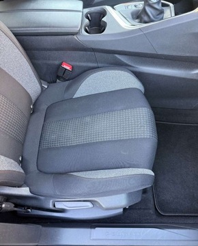 Peugeot 3008 II Crossover Facelifting  1.2 PureTech 130KM 2021 Peugeot 3008 Peugeot 3008 1.2 Benzyna 130KM, zdjęcie 27